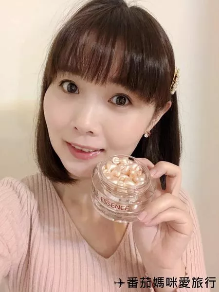 使用者分享:【番茄媽咪】保養丨妝前使用最佳首選,妝感服貼的秘密武器 #超高C/P值的保養膠囊