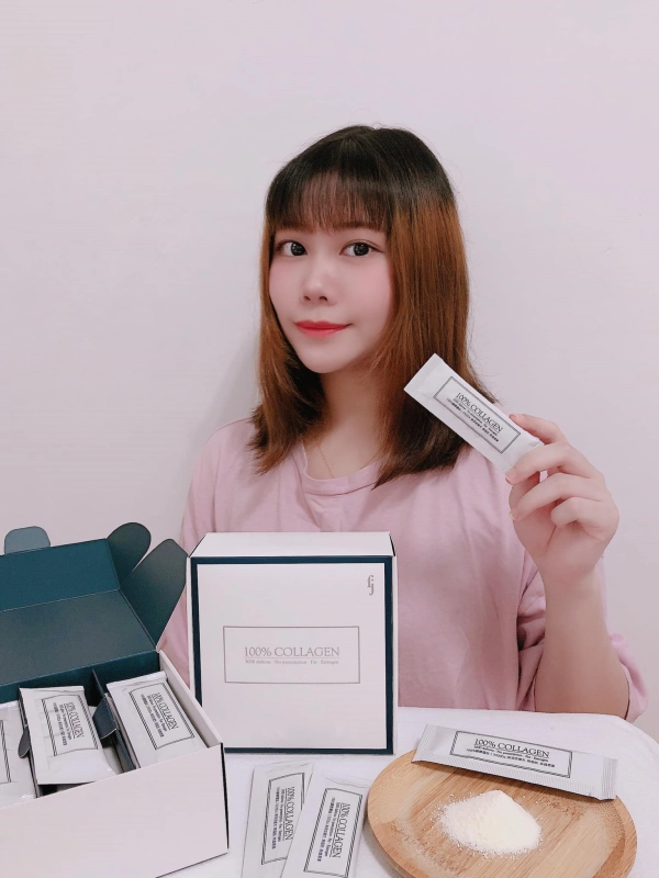 使用者分享:【黃靜靜 Ivy】保健丨小包裝攜帶方便,我出門都直接放在小包包裡帶走 吃了快2個月後,我發現這好有感唷,即使素顏還是有透亮好氣色✨