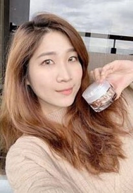 使用者分享:【Belle H 熊貝兒】保養丨極簡縮時保養|豐傑生醫玫瑰瞬效活膚膠囊:一顆完成保濕嫩膚、撫紋亮白,忙碌日子、旅行必備的時髦保養精華膠囊!