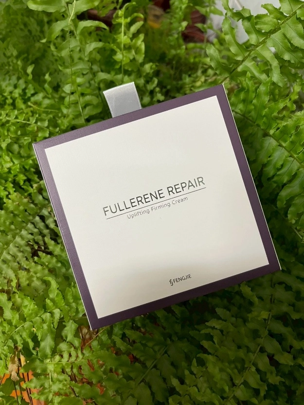 富勒烯肌因逆齡霜