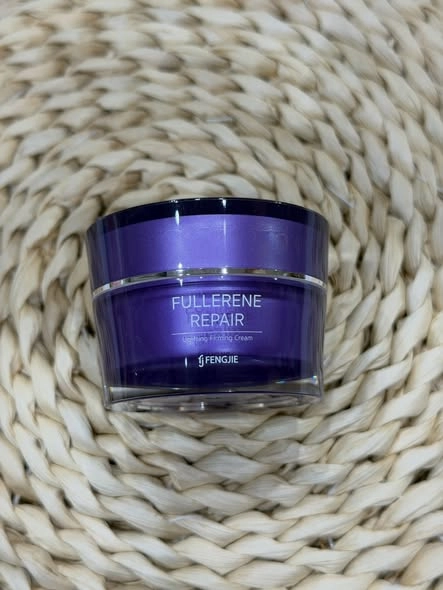 富勒烯肌因逆齡霜