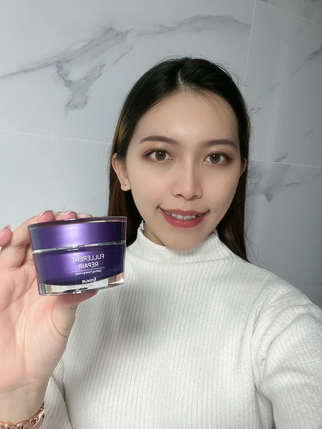 富勒烯肌因逆齡霜