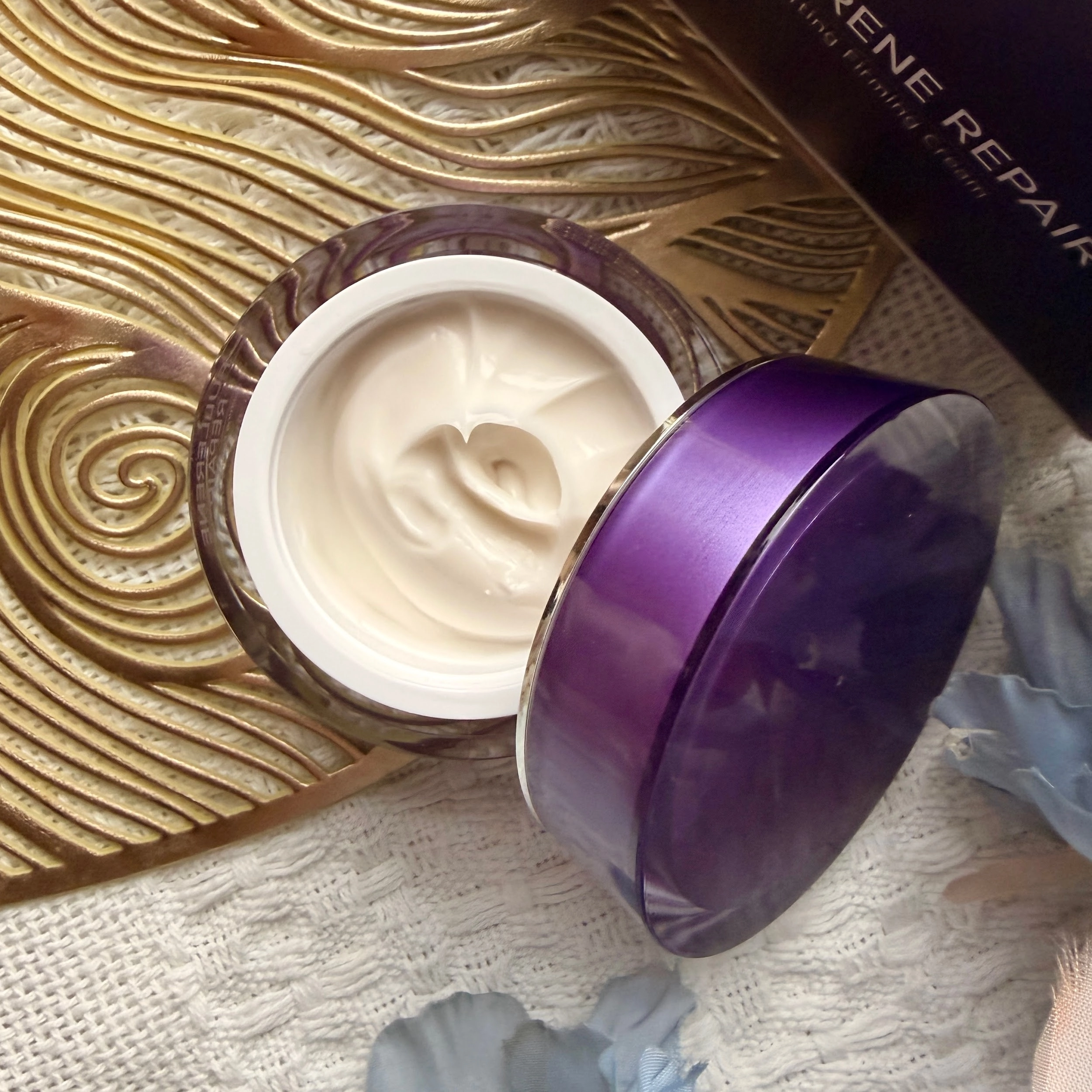 豐傑生醫-富勒烯肌因逆齡霜