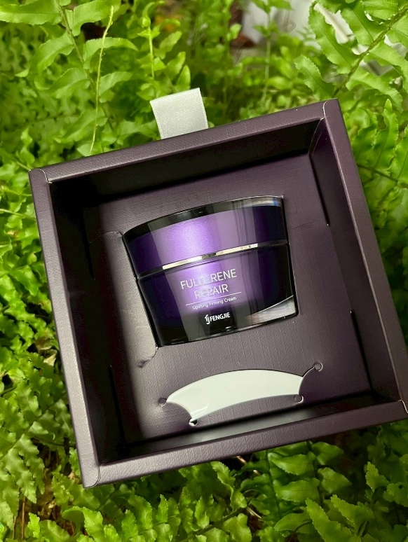 富勒烯肌因逆齡霜