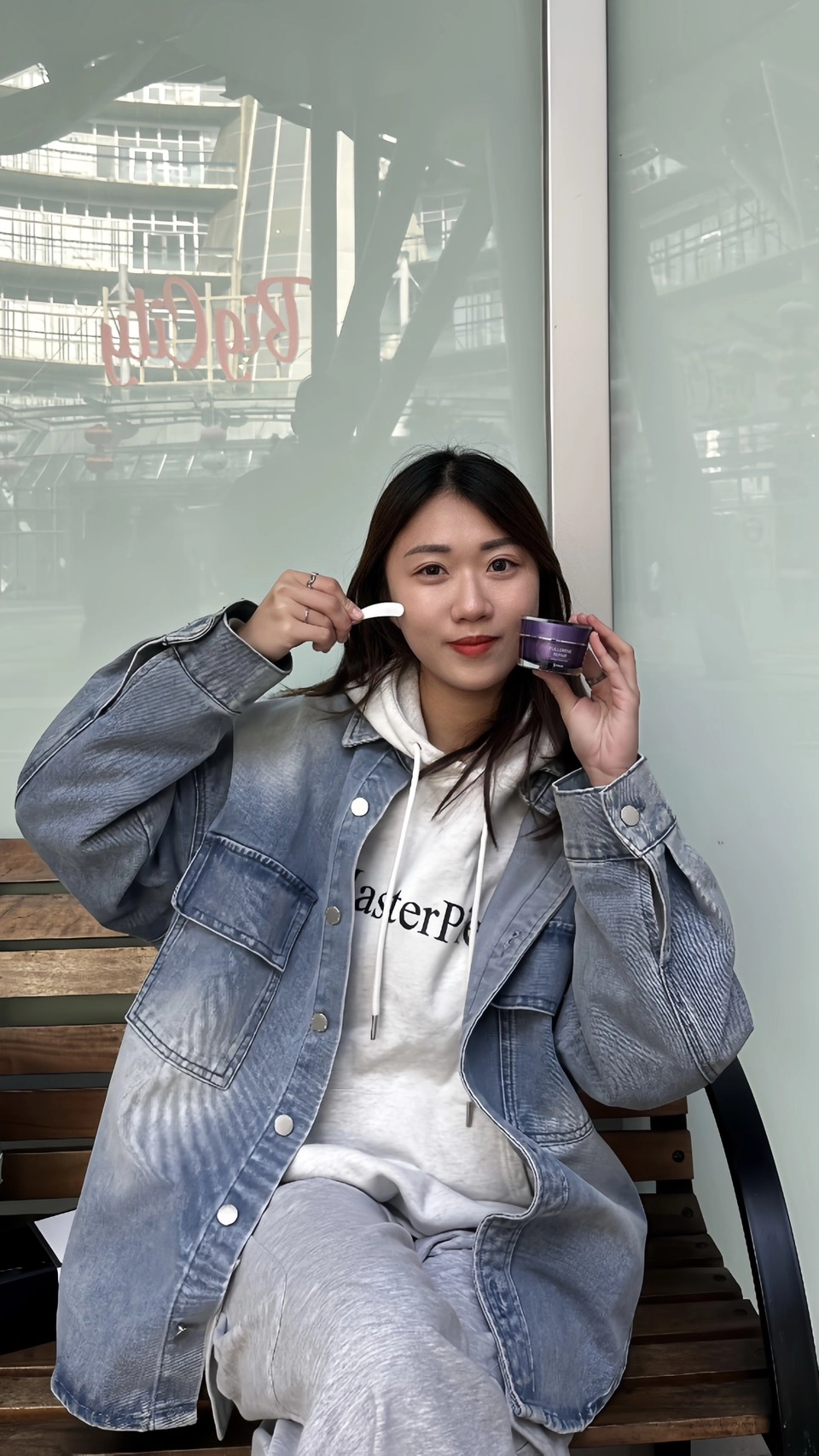 【小兜】保養｜不是想變年輕， 只是希望細紋，不要一直提醒我時間走多快