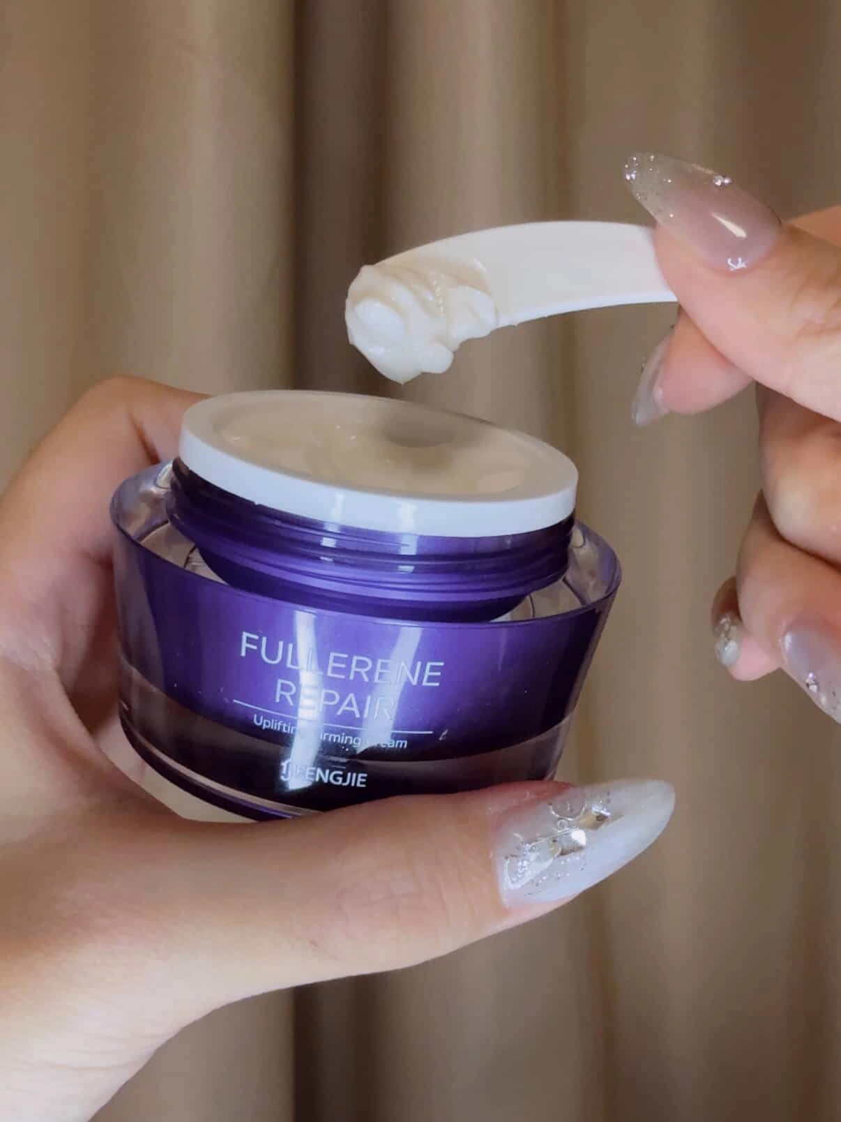 富勒烯肌因逆齡霜