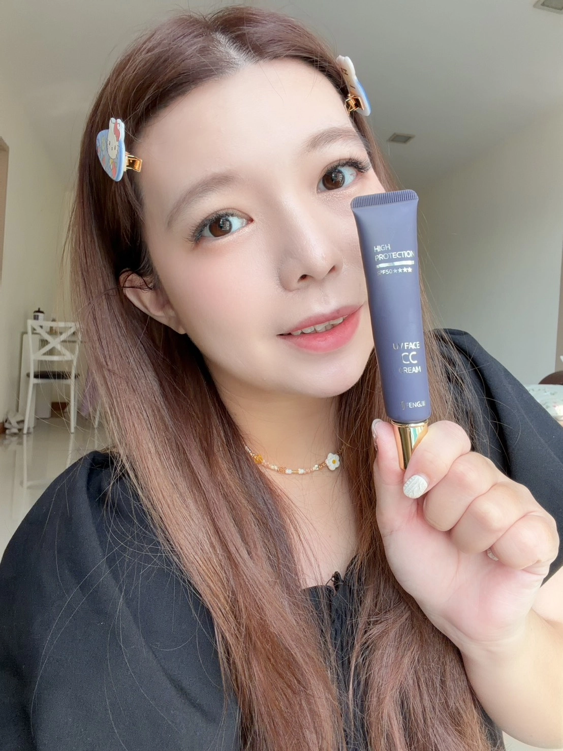 豐傑生醫 的零粉感控油美白CC霜